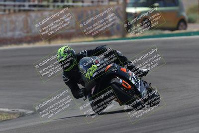 media/Apr-20-2025-AHRMA (Sun) [[393a79c373]]/Race/Group 10/Turn 4b/